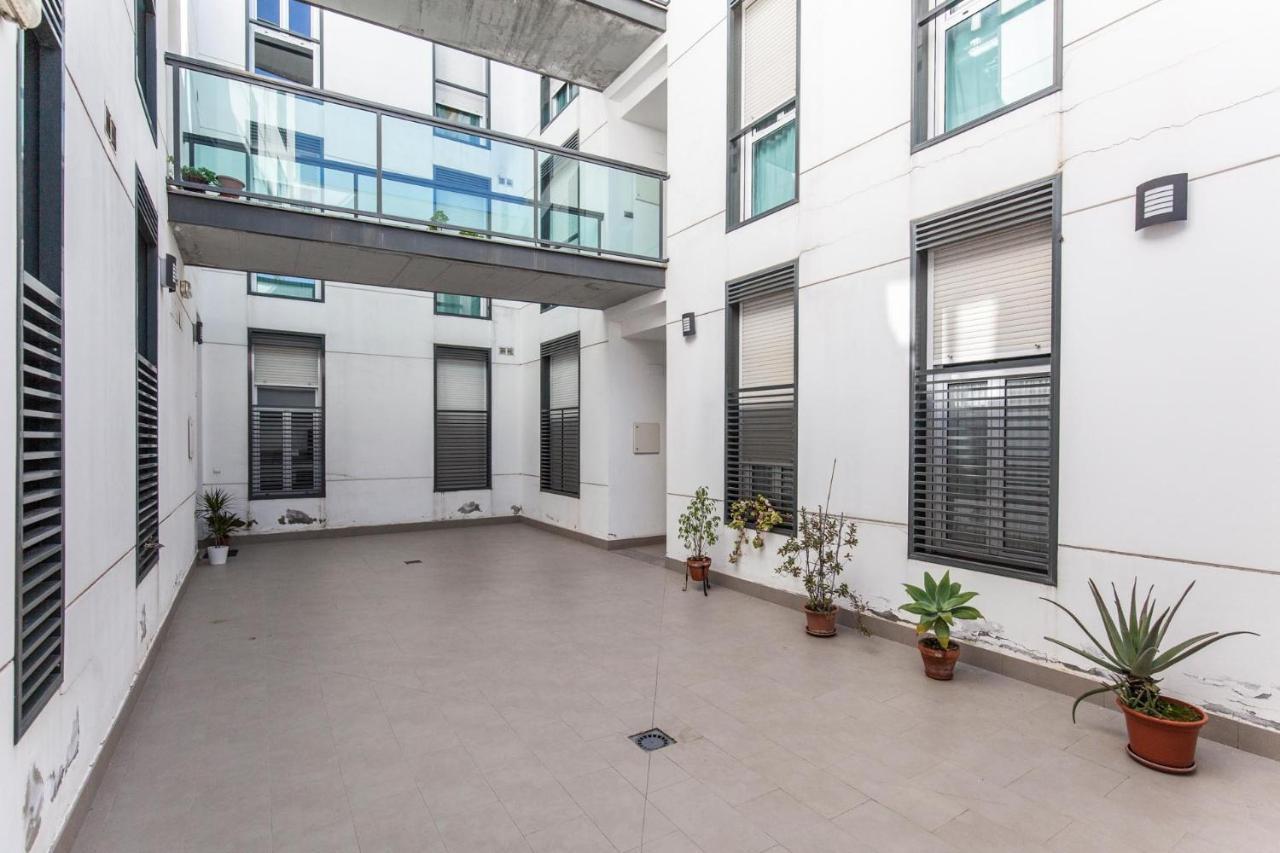 Serenity Retreat At - 20m Walk Cathedral Apartament